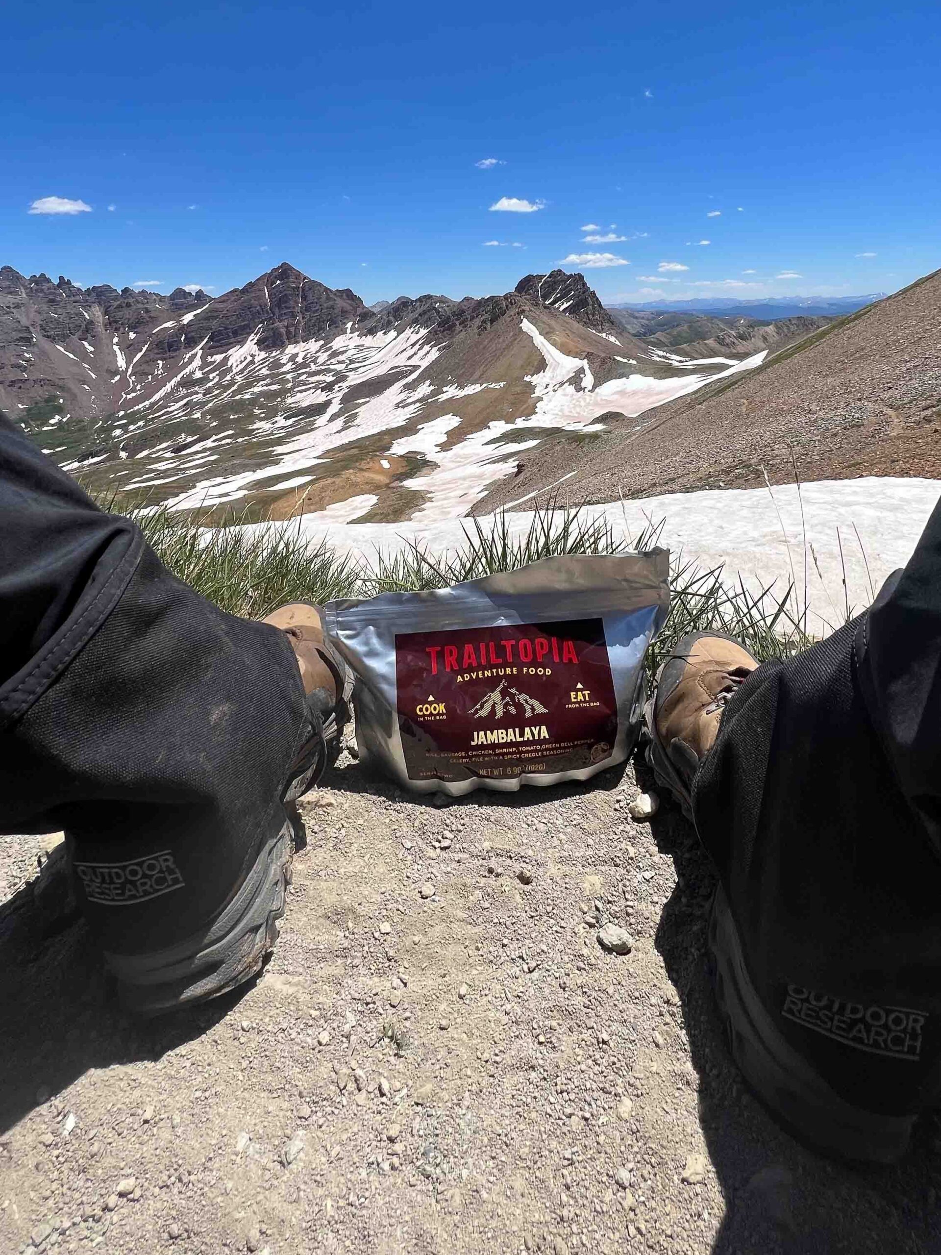 A bag of Trailtopia Jambalaya is rehydrating atop Triangle Pass in Colorado.